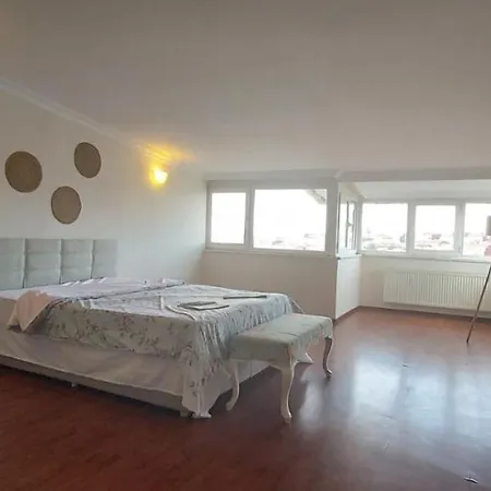 דירה Gallery N